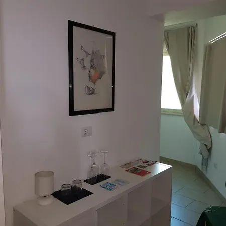 La Nave Sul Mare Di Taormina Bed & Breakfast Letojanni