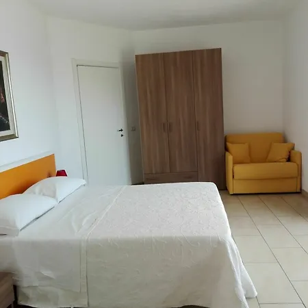 La Nave Sul Mare Di Taormina Bed & Breakfast Letojanni