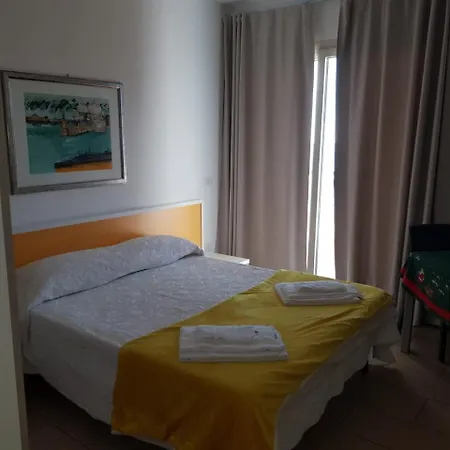 La Nave Sul Mare Di Taormina Nocleg ze śniadaniem Letojanni